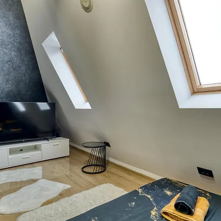 Apartment Diamond Hill Veselic *
