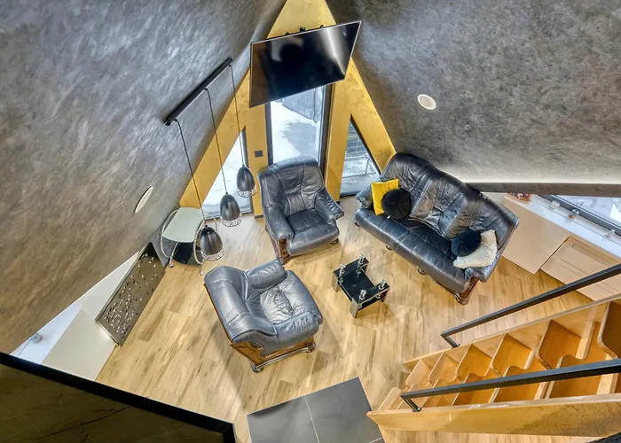 Diamond Hill Veselic Divčibare